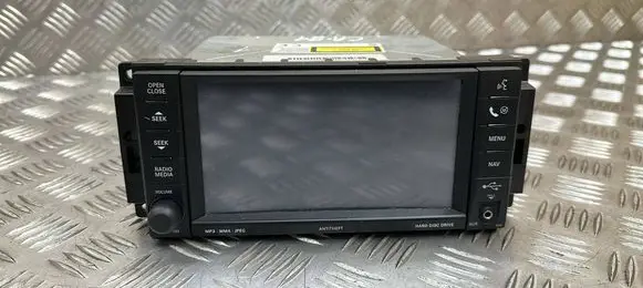 Chrysler Grand Voyager V Radio/CD/DVD/GPS head unit P05064865AD NTG4 36670