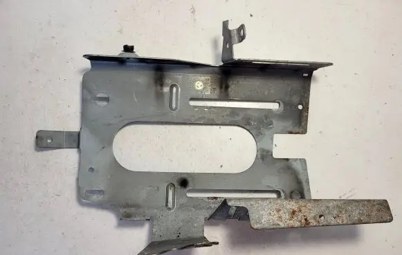 Mercedes-Benz S W221 Bracket in trunk/boot A2215455840