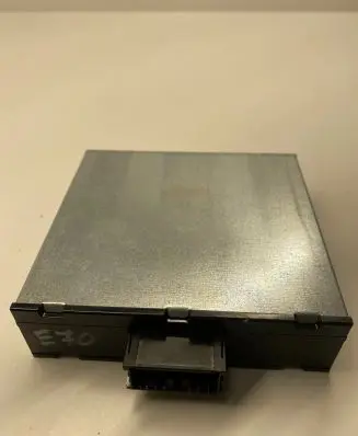 BMW X5 E70 Voltage converter/converter module 9253208 8ES00947921 0163944619