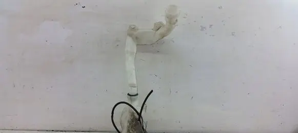 Citroen C3 Windshield washer fluid reservoir/tank 9683988680