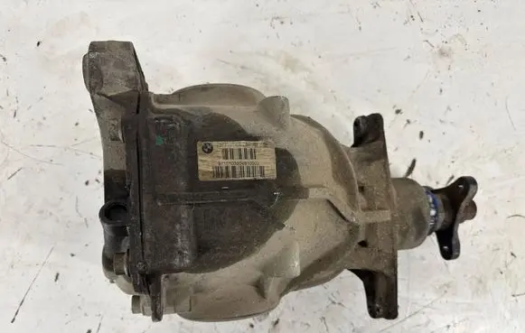 BMW 5 F10 F11 Rear differential 7577101 33107577101