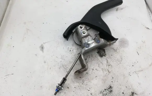 Suzuki Grand Vitara II Handbrake/parking brake lever assembly NOCODE
