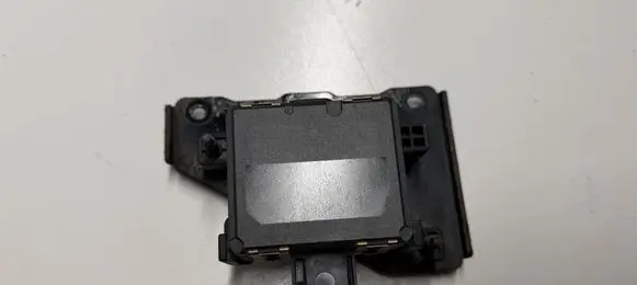 Hyundai Kona I Distronic sensor radar K499111100