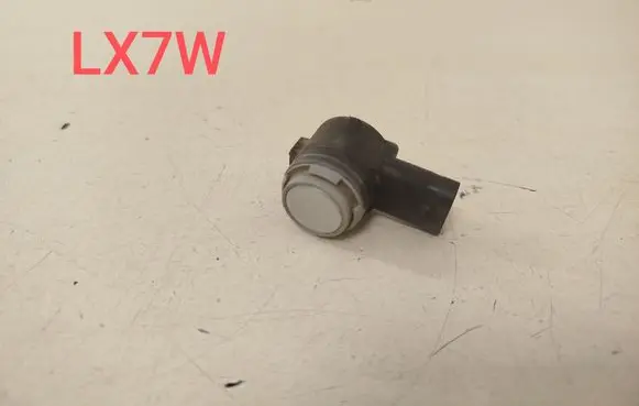 Audi A3 S3 8V Parking PDC sensor 5Q0919275