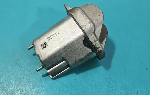 Opel Astra K Central body control module 7960311099 IMPRK1535052