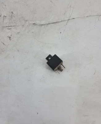 Mitsubishi Pajero Other relay