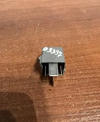 Mercedes-Benz Sprinter W906 Other relay A0025422619 D3397