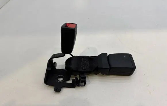 Seat Arona Middle seatbelt buckle (rear) 6F0857739B