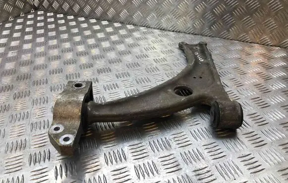 Volkswagen PASSAT B6 Front lower control arm/wishbone
