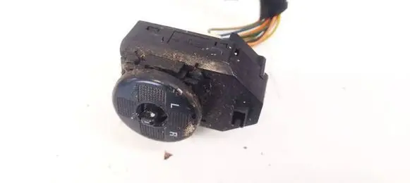 KIA Sportage Wing mirror switch