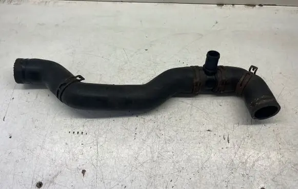 Opel Vivaro Engine coolant pipe/hose 922435