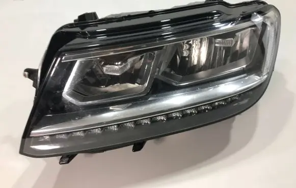 Volkswagen Tiguan Headlight/headlamp 5NB941035D 0301101231