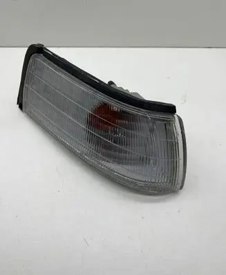 Mazda 626 Front indicator light 082161529R