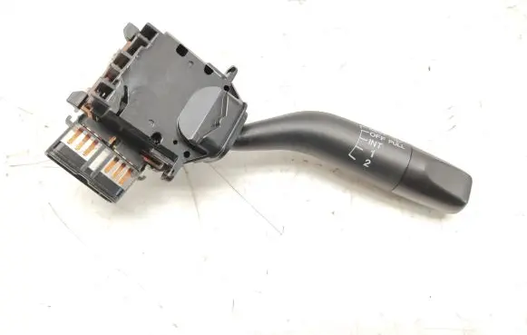 Mazda 626 Wiper control stalk 17B122