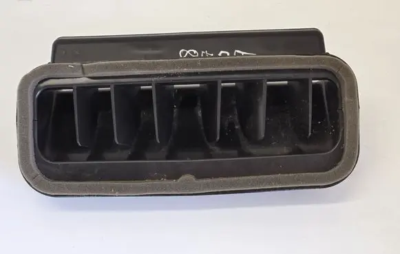 Audi Q8 Cabin air duct channel 4M1858431