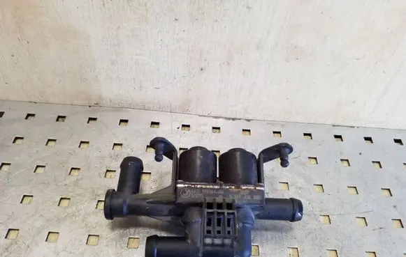 BMW 5 F10 F11 Coolant heater control valve 6411911916404 1147412200