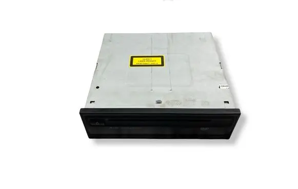 Audi A6 S6 C6 4F Navigation unit CD/DVD player 4E0910888E 4E0919887M