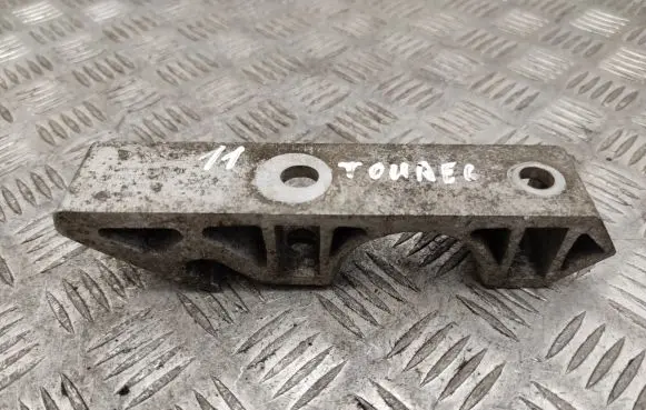 Volkswagen Touareg II Sway bar bush bracket, front 7L0411063B