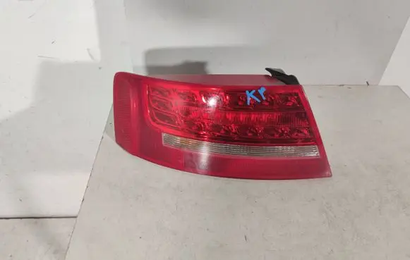 Audi A5 8T 8F Rear/tail lights 8T0945095D