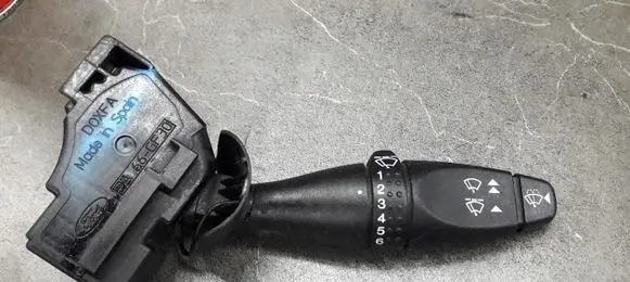 Ford Focus Fog light switch 98ag17a553db