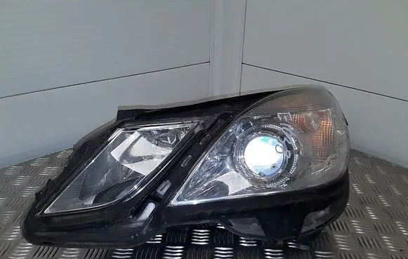 Mercedes-Benz E W212 Headlight/headlamp a2128208361