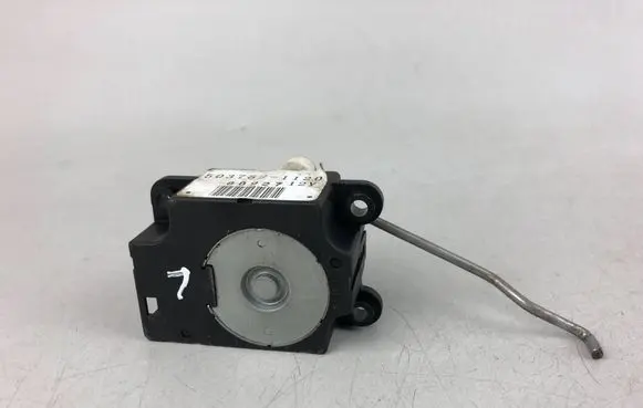 Subaru Forester SH Air flap motor/actuator 5037521120