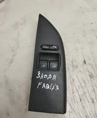 Skoda Fabia Mk1 (6Y) Electric window control switch 1J3959857A 03755120
