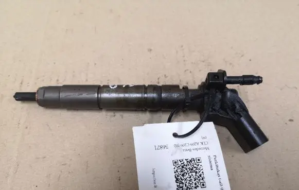 Mercedes-Benz CLK A209 C209 Fuel injector 0445115064