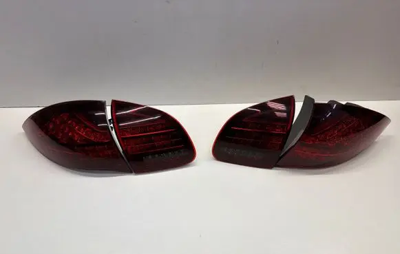 Porsche Cayenne (92A) Rear/tail lights set 7P5945094R 7P5945093R 7P5945096M