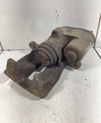 Volvo XC60 Rear brake caliper 32332594