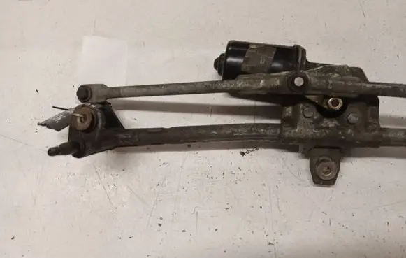 Volkswagen Bora Front wiper linkage and motor 1J1955113C