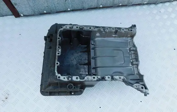Mercedes-Benz Sprinter W906 Oil sump A6510140603 A6510140802