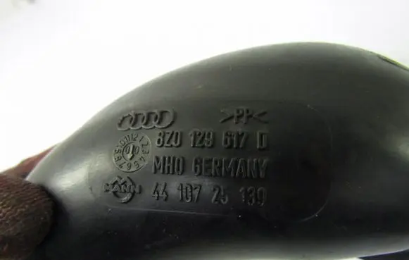 Audi A2 Air intake duct part 8Z0129617D