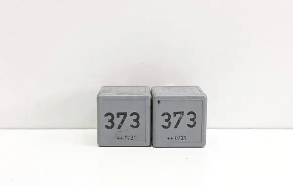 Audi A4 S4 B7 8E 8H Other relay 8D0951253A