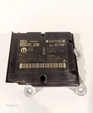 Chrysler Pacifica Airbag control unit/module 68211617AF 53402023 A2C92598100