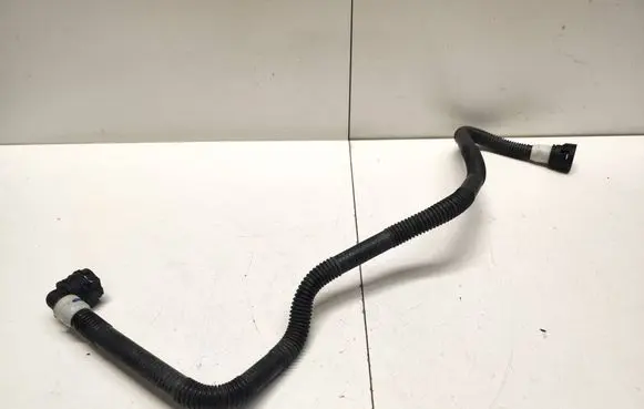 Tesla Model Y Electric car engine cooling hoses/pipes 