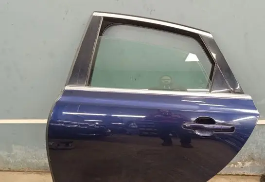 Jaguar XF X260 Rear door