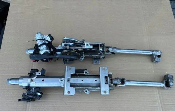 Audi Q3 F3 Steering wheel axle 5Q1419512L