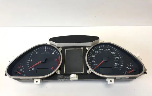 Audi Q7 4L Speedometer (instrument cluster) 4L0920980G 4F0910930C