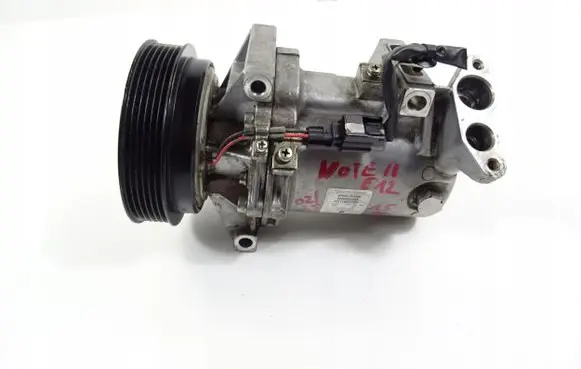 Nissan Qashqai Air conditioning (A/C) compressor (pump) 926003VC6B