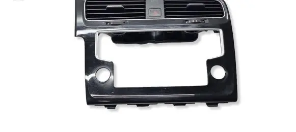 Volkswagen Golf VI Radio/GPS head unit trim 5G1819743