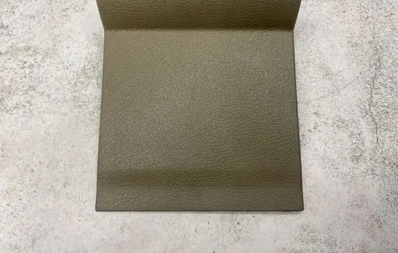 Volvo XC90 (B) pillar trim (bottom) 13550