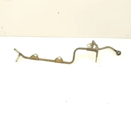 Toyota Hilux (AN10, AN20, AN30) Fuel line pipe