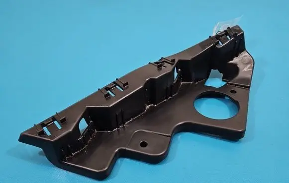 Maserati Quattroporte Headlight/headlamp mounting bracket 89102324 IMPRK1533167