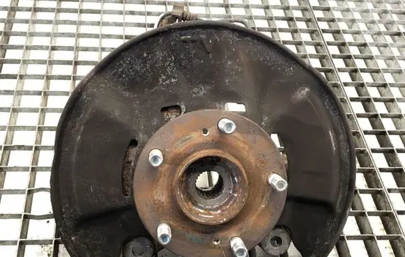 Honda Civic IX Front wheel hub spindle knuckle