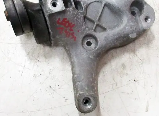 Seat Leon (1P) A/C compressor mount bracket 1K0260885B