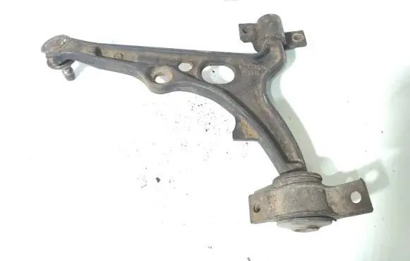 Alfa Romeo 155 Front lower control arm/wishbone