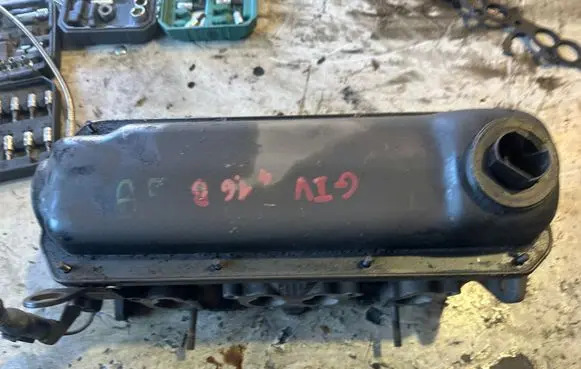 Volkswagen Golf IV Engine head 06B103373A