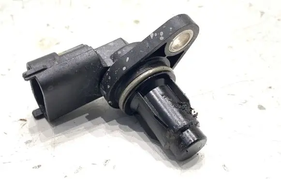 Hyundai Tucson TL Camshaft position sensor 393502B030