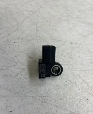 Peugeot 308 Airbag deployment crash/impact sensor 9800395680